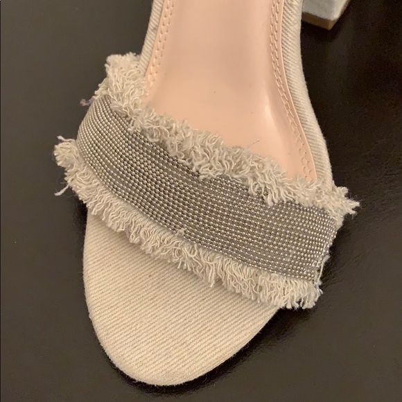 Shoes - Picture 3 of 4